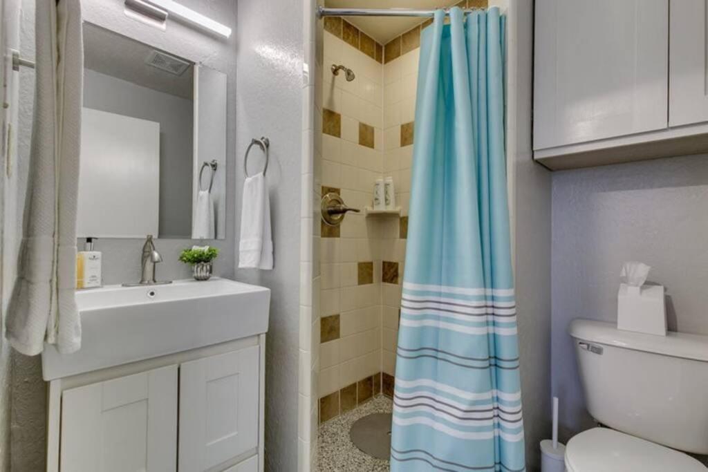 Near To Ouhsc Hospitals-Garage Studio أوكلاهوما سيتي المظهر الخارجي الصورة