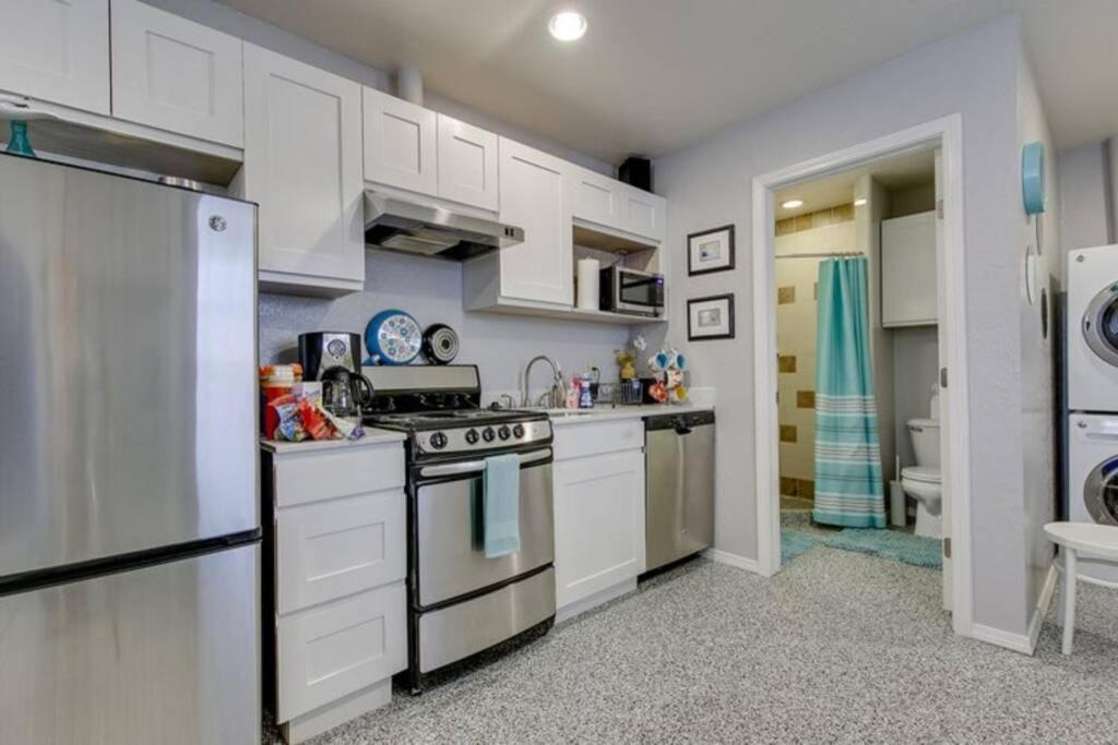 Near To Ouhsc Hospitals-Garage Studio أوكلاهوما سيتي المظهر الخارجي الصورة