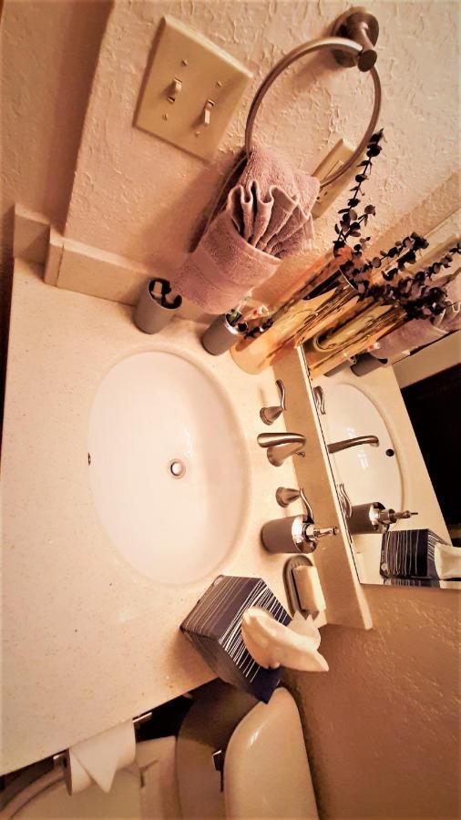 Near To Ouhsc Hospitals-Garage Studio أوكلاهوما سيتي المظهر الخارجي الصورة